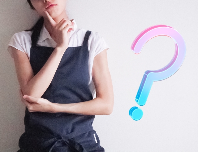 女性｜考える｜エプロン