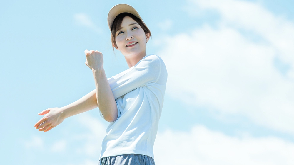 運動する女性