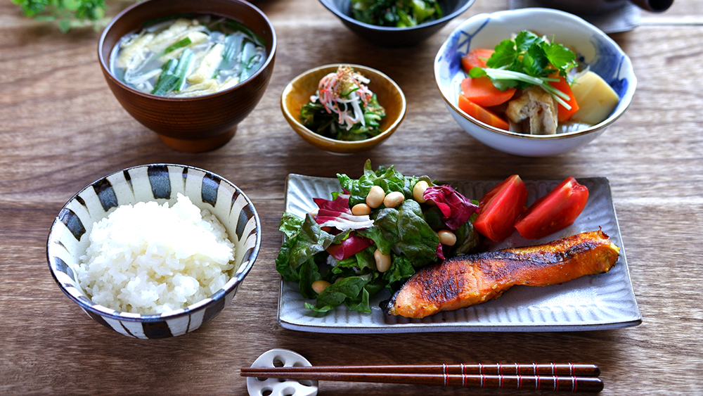 栄養バランスのよい食事